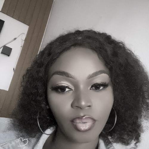 Mimi E. profile photo