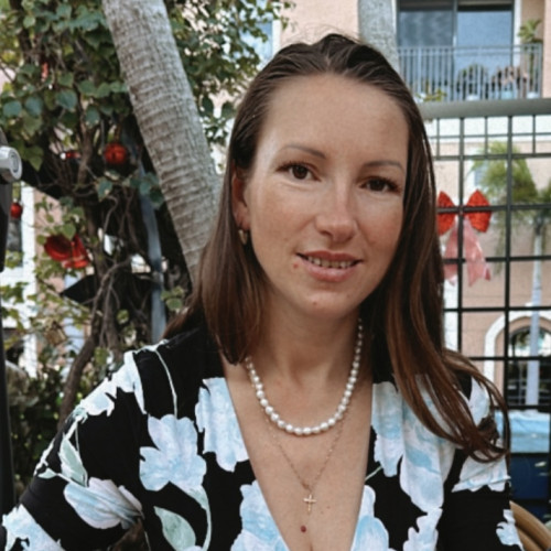 Cristina T. profile photo