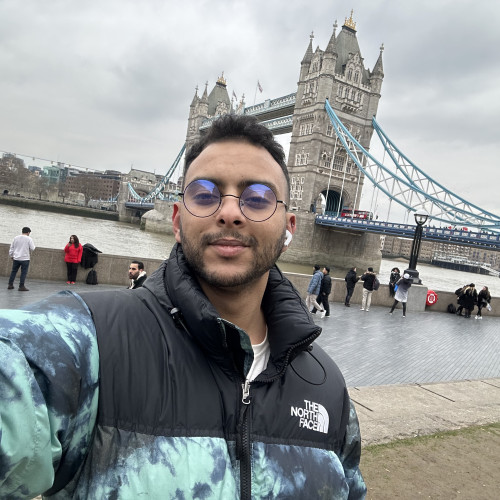 Amine E. profile photo