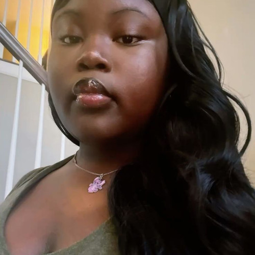 Ella B.