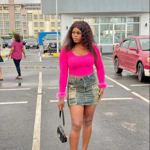 OLADAYO c. profile photo