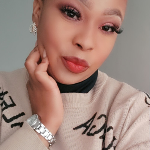 Nomonde  e. profile photo