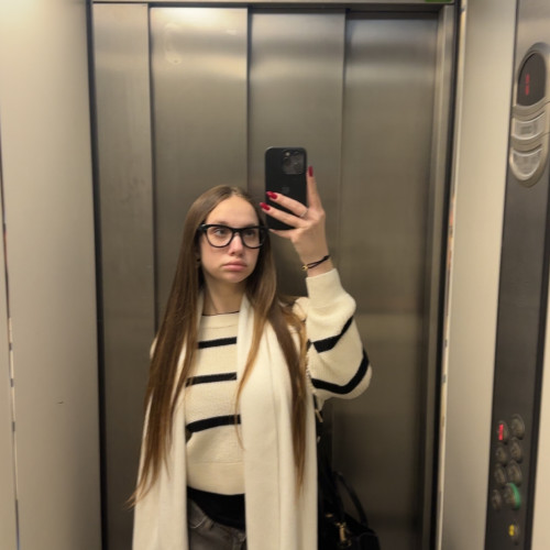 Lily I. profile photo
