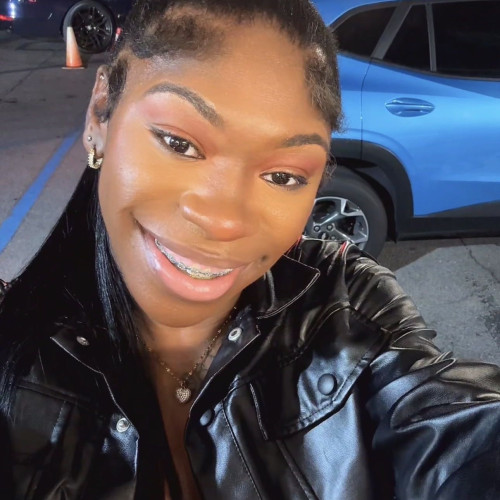 Shae L.