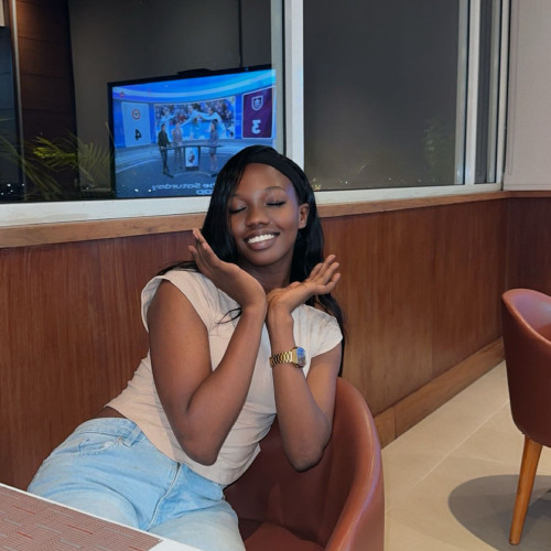 leah k. profile photo