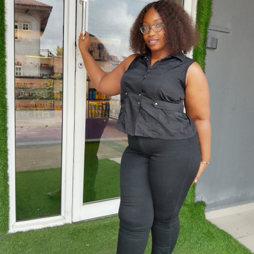 Favour  E.