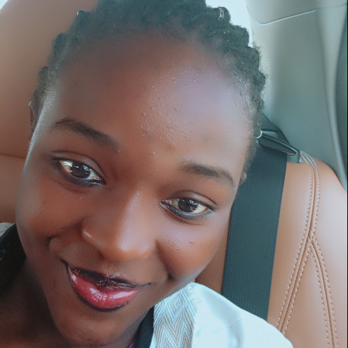 Esmaralda A. profile photo