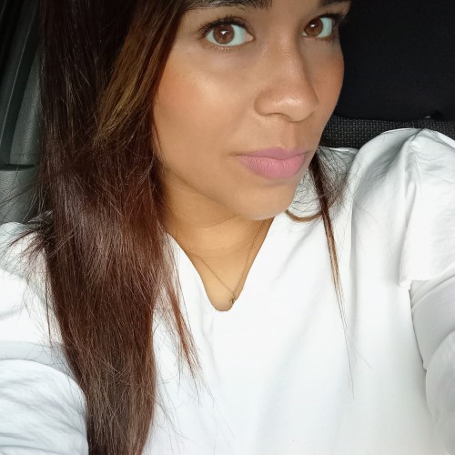 Kelly B.
