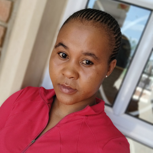Lelo M.