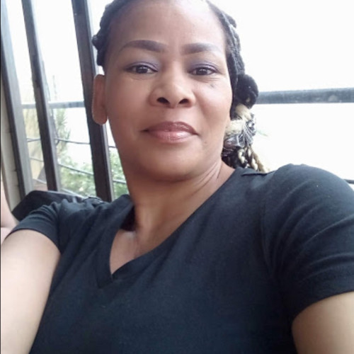 Esther N. profile photo