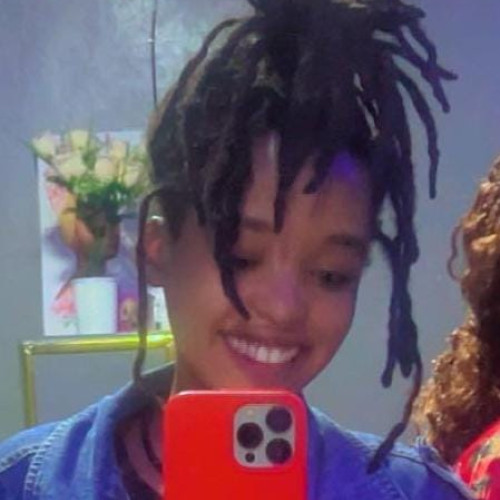 Edna M. profile photo