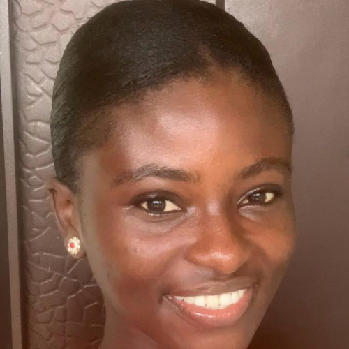 Vee v. profile photo