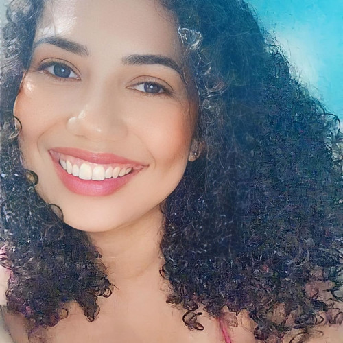 Larissa M. profile photo