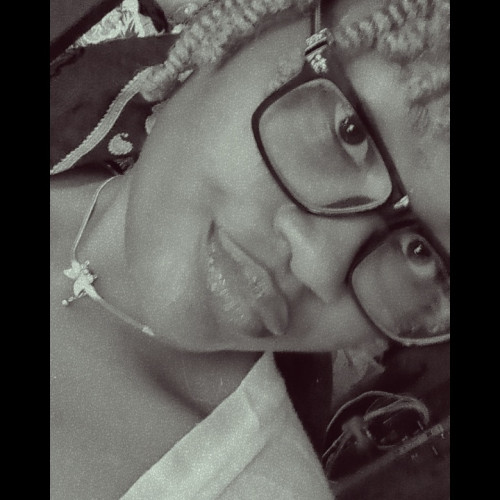 Idowu y. profile photo