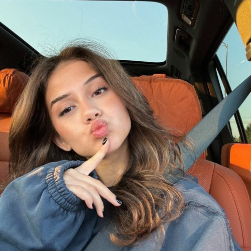 Lily  R. profile photo