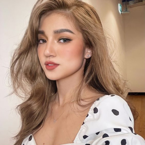 Dezue V. profile photo