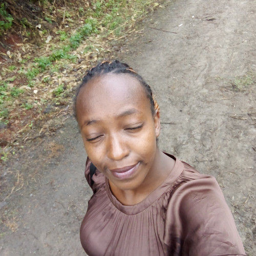 teresa w. profile photo