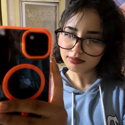 imane e. profile photo