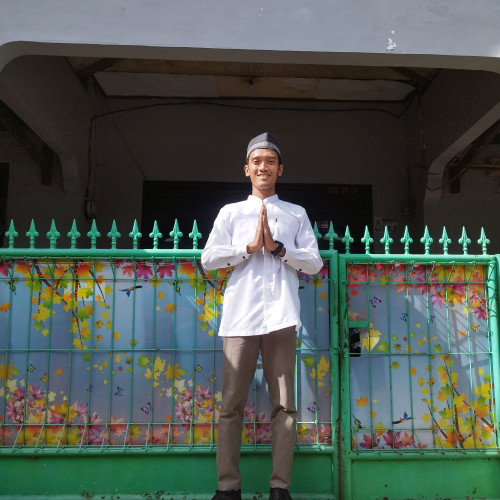 Luqman R.