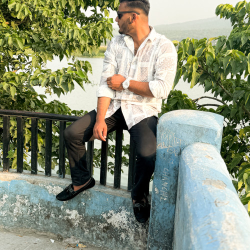 Vansh S. profile photo