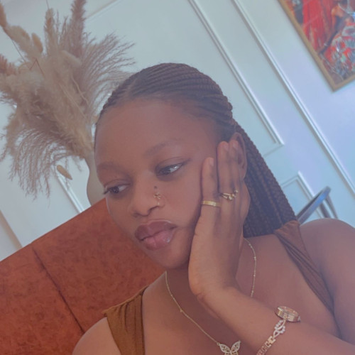 Lola L. profile photo