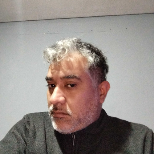 Carlos L. profile photo