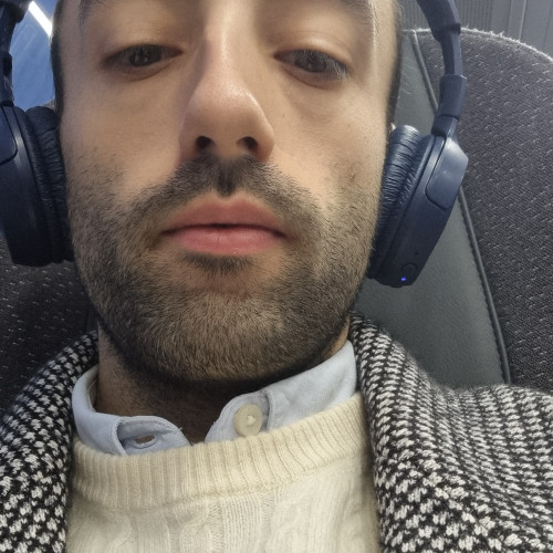 Tomas L. profile photo