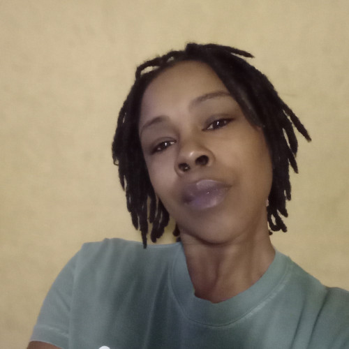 Tialia R. profile photo