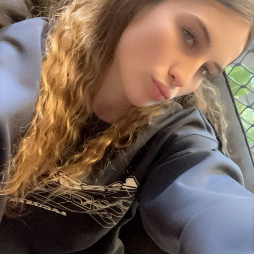 Lilly R. profile photo