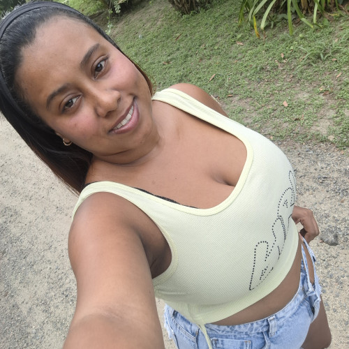 yesmith b. profile photo