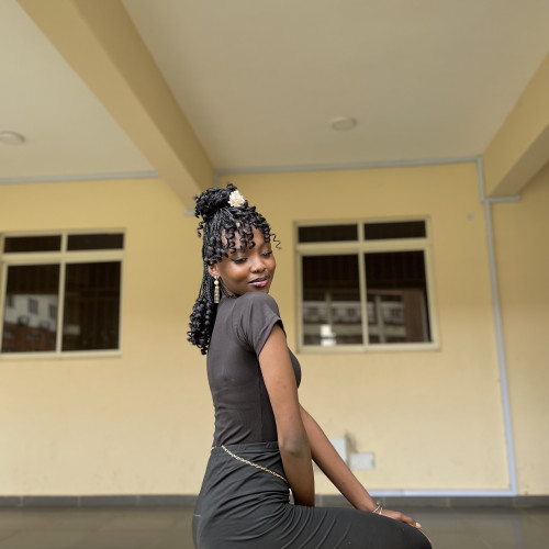 Favour  O. profile photo
