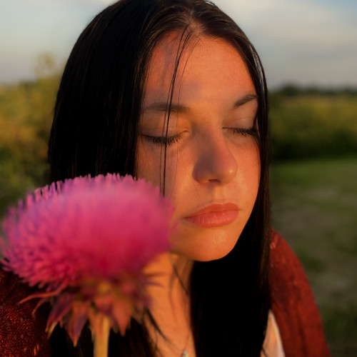 Mae F. profile photo