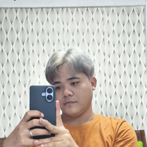 Ten V. profile photo