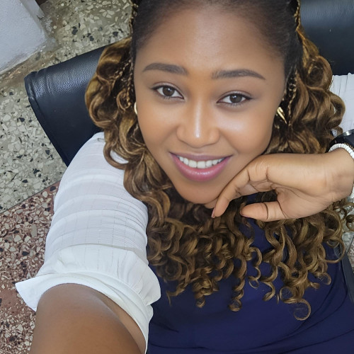 Nelly  O. profile photo