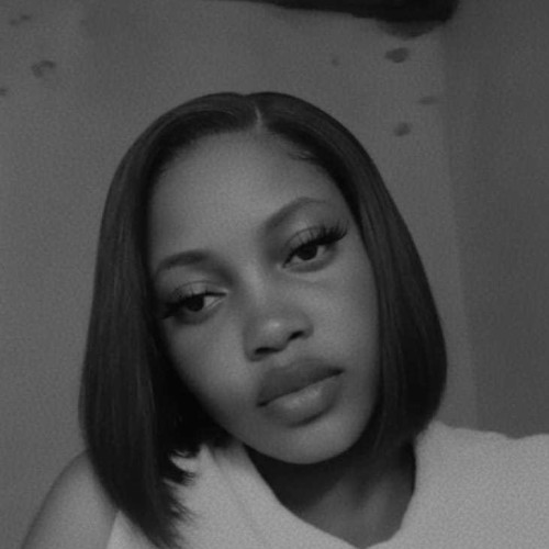 Norah l. profile photo