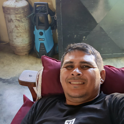 Adrian L. profile photo