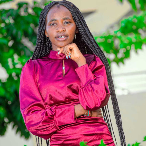 simayo N. profile photo