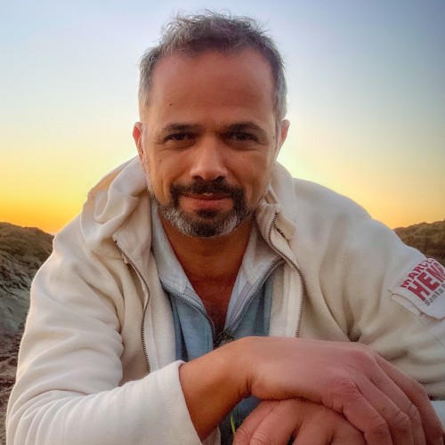 iLan A.