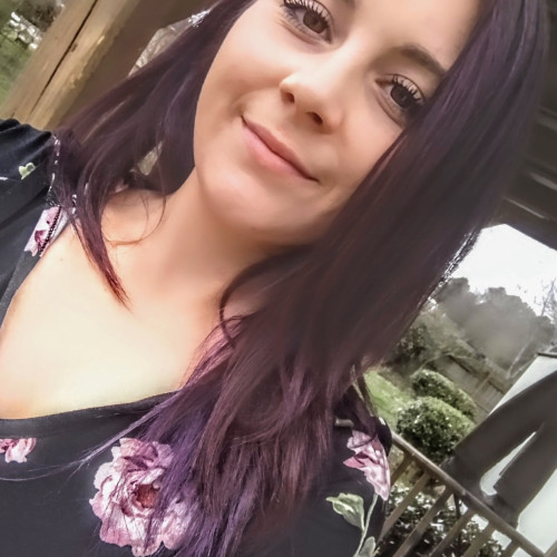 Tierra W. profile photo