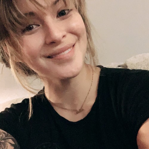 Melanie M.