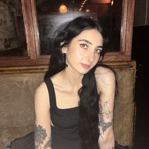 Eve P. profile photo