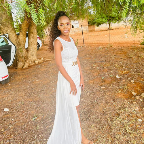 Thenjiwe  N.
