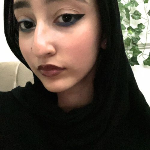 Nour E.