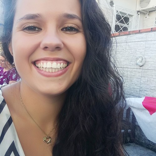 Graziela F.