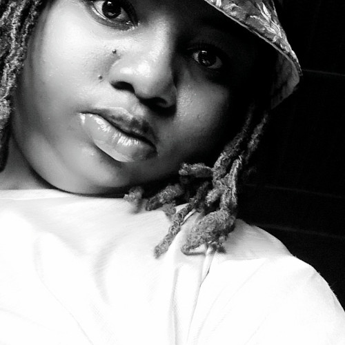 Lolamola F. profile photo