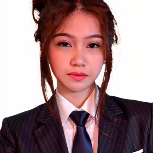 Janet v. profile photo