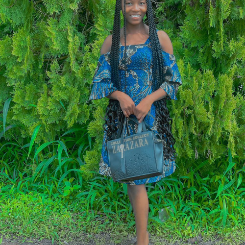 Aina  A. profile photo