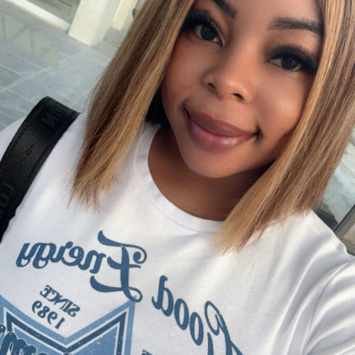 Christabel  E. profile photo