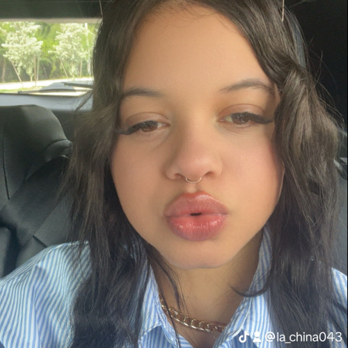 Claudia V. profile photo