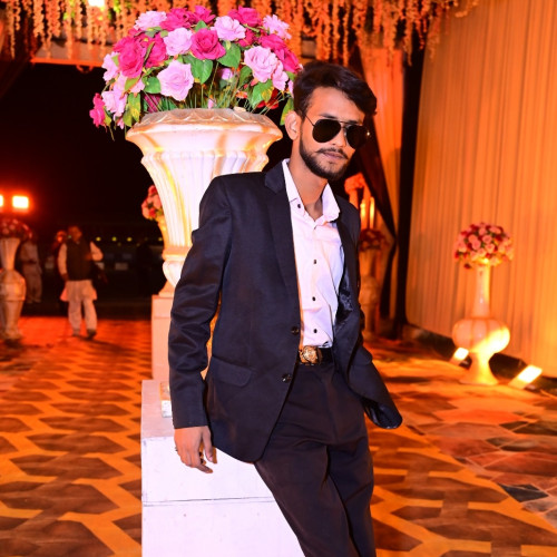 Shiv R. profile photo